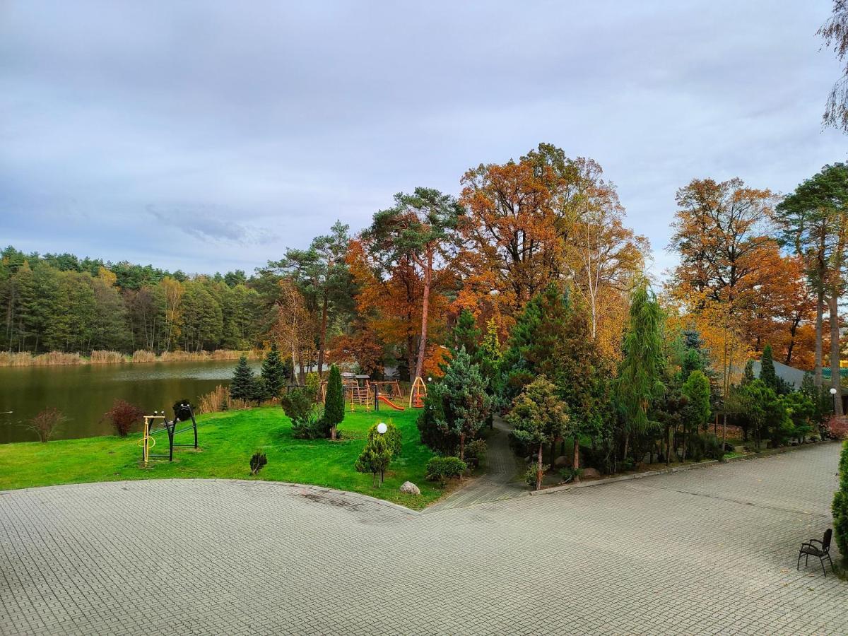 Restauracja & Hotel "Zloty Karpik" Kosow  Esterno foto